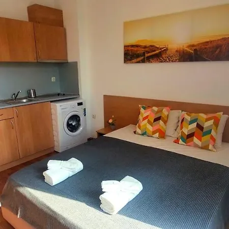 Afrodita 1 - Menada Apartment